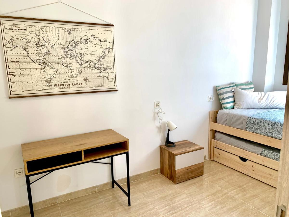 Amplia Vivienda New Para12 Pers A 4 Min Caminando De Playa Con Terraza, Piscina Com, Wifi, Ventiladores De Techo, Lavavajillas Рокетас-де-Мар Экстерьер фото
